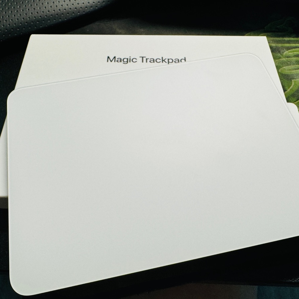 Apple Trackpad
